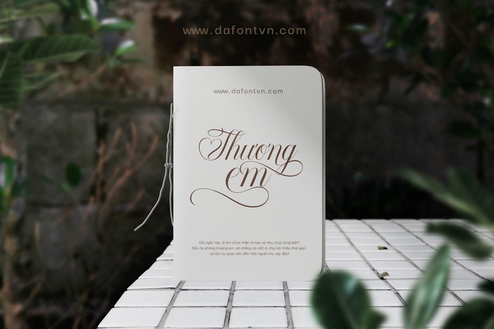 Font Radja Lover Script việt hóa siêu xinh preview 2