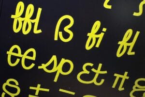 Su dung Font Ligatures trong Photoshop Illustrator InDesign